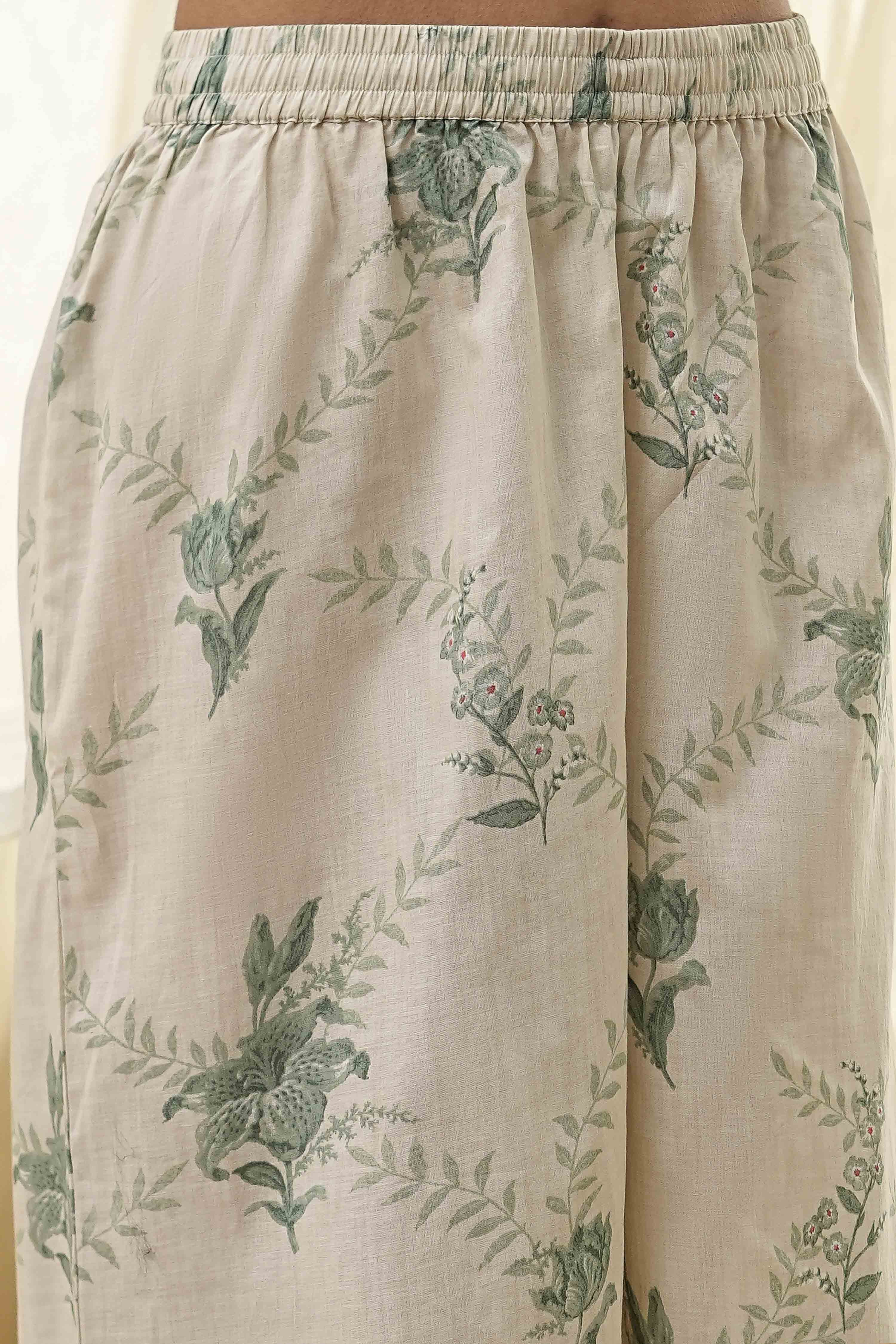 Green Cotton Floral Strappy Straight Kurta Set image number 2