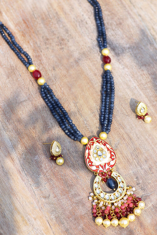 Maroon Kundan Necklace Set image number 1