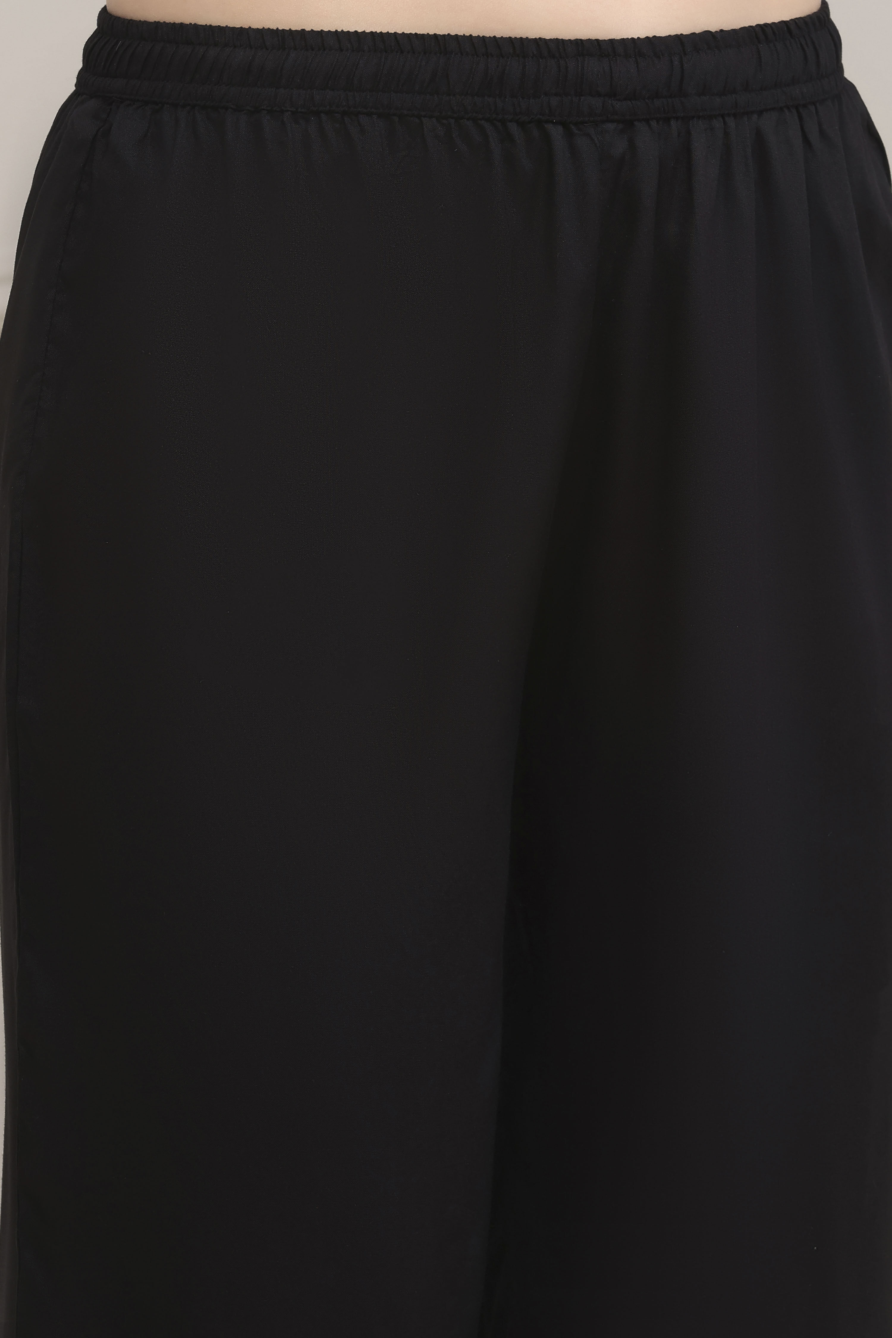 Black Modal Printed Straight Suit Set image number 2