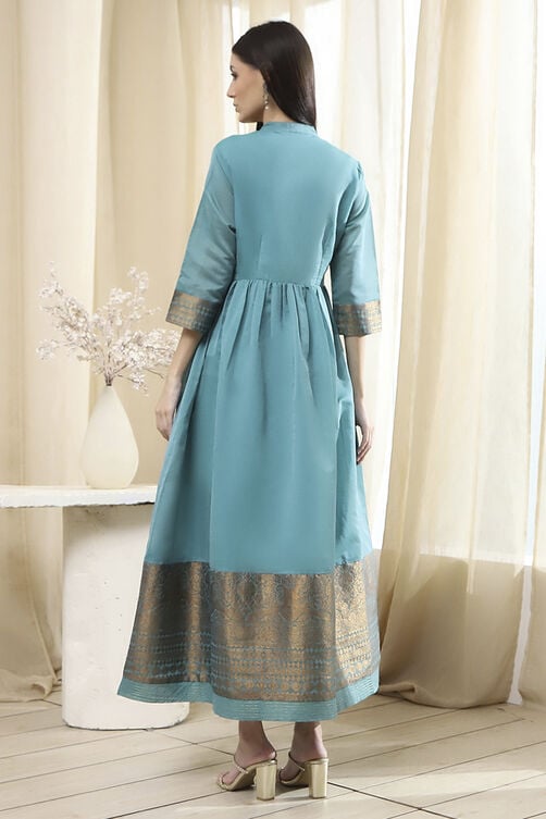 Fuschia Polyester Blend  Kurta image number 3