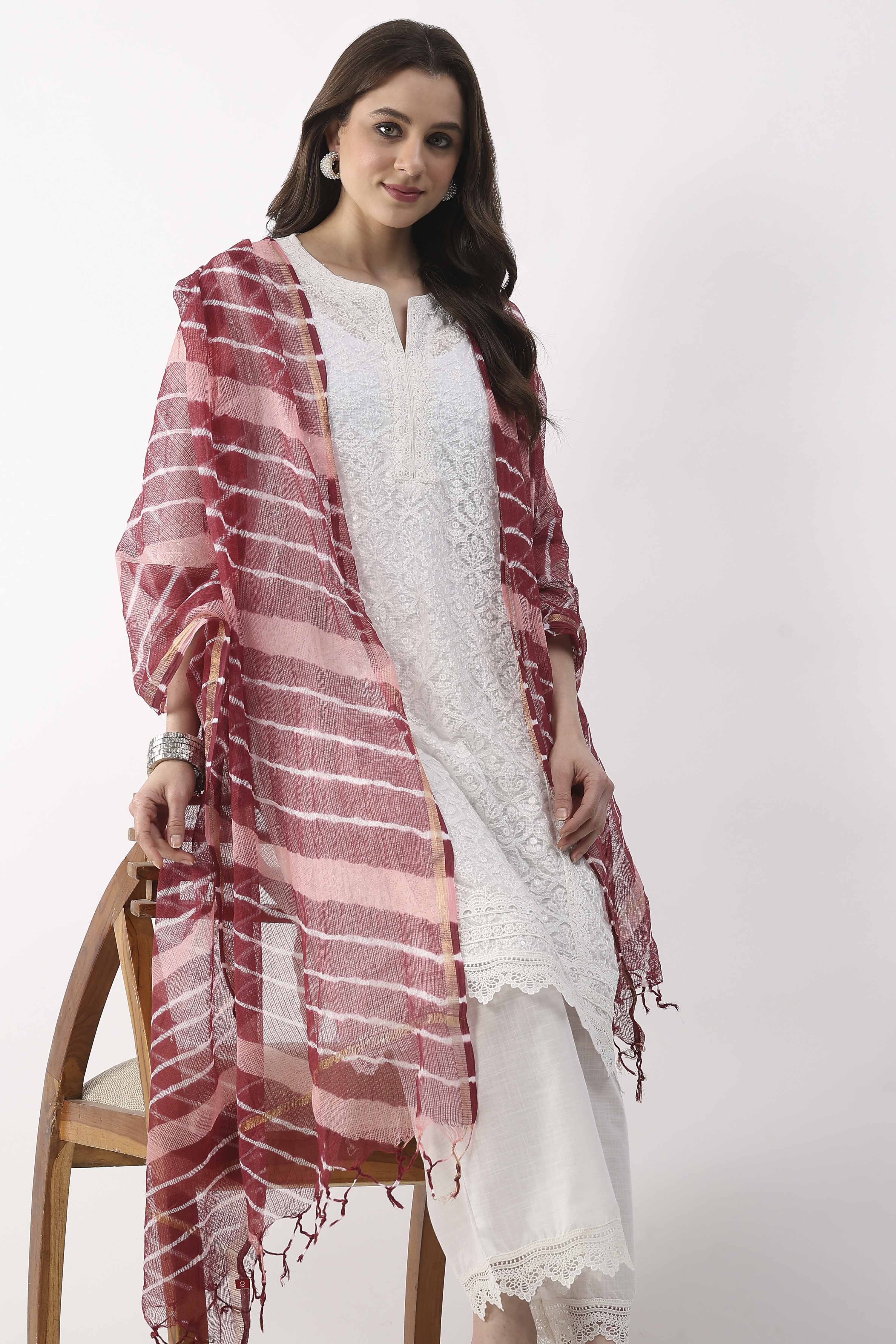 Maroon  Na Dupatta image number 4