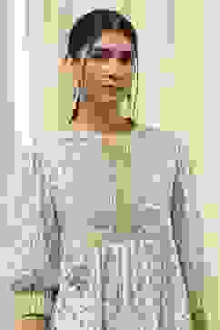 Green and White Pleated Short Kurta image number 1