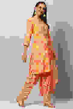 Yellow Viscose Straight Kurta Salwar Pant Suit Set image number 6