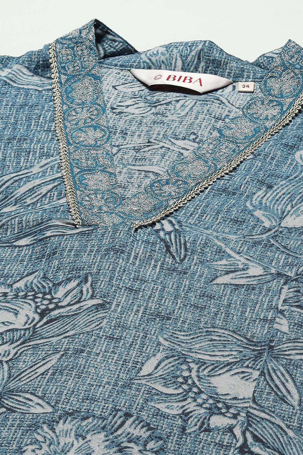 Blue Floral Printed Regular Fit Straight Kurta image number 2