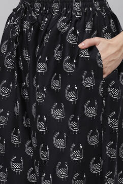 Black Straight Cotton Three Piece Printed Sleepwear Set image number 2