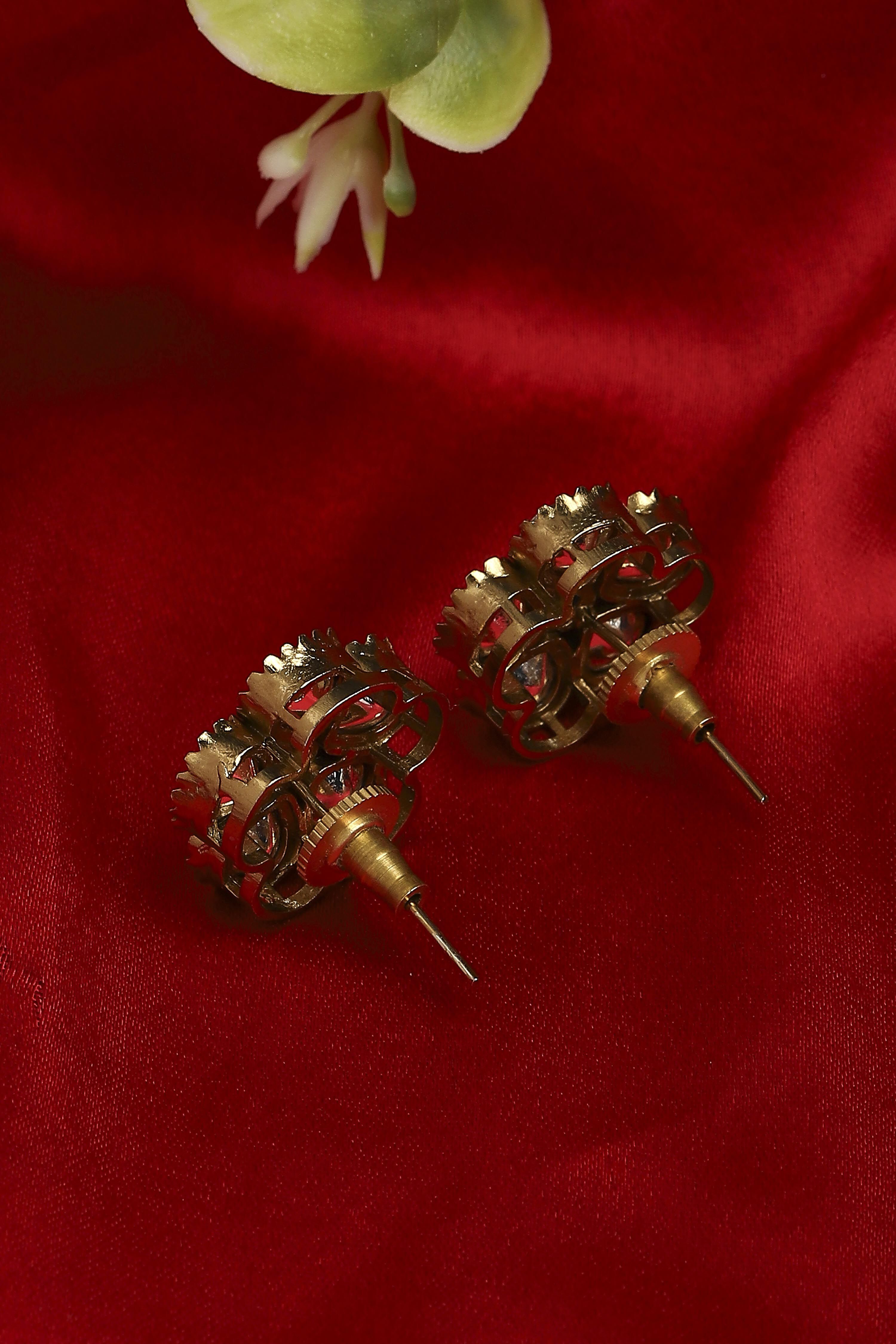 Antique Gold Brass Studs image number 2