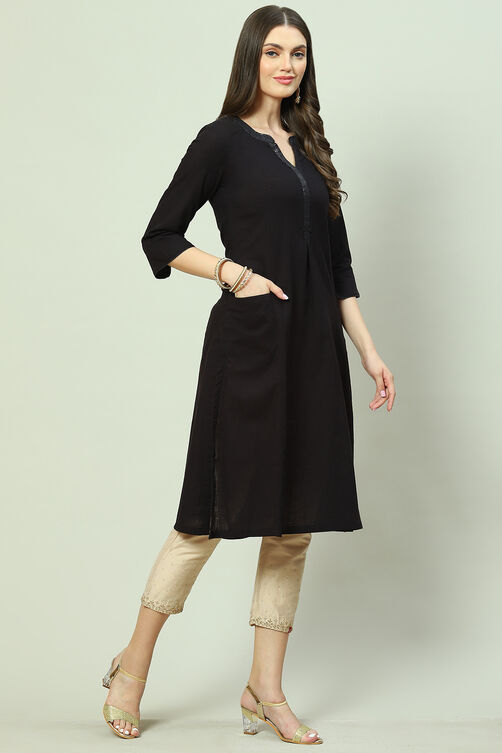 Blue Cotton Solid Kurti image number 3