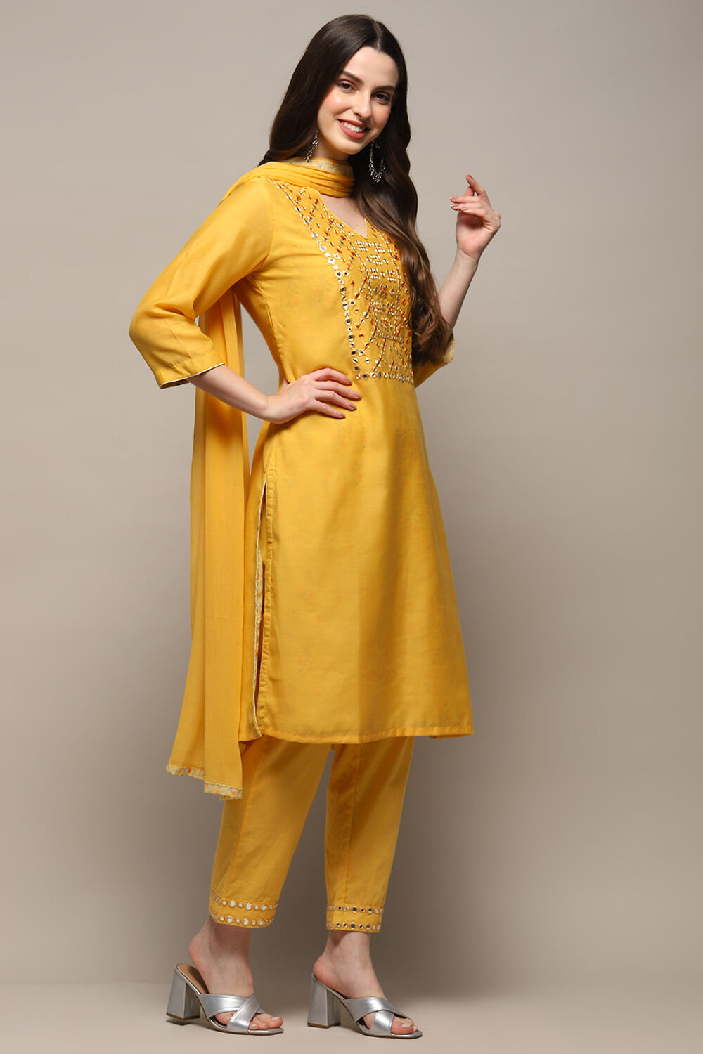 Powder Blue Cambric Narrow Kurta Pant Suit Set image number 6
