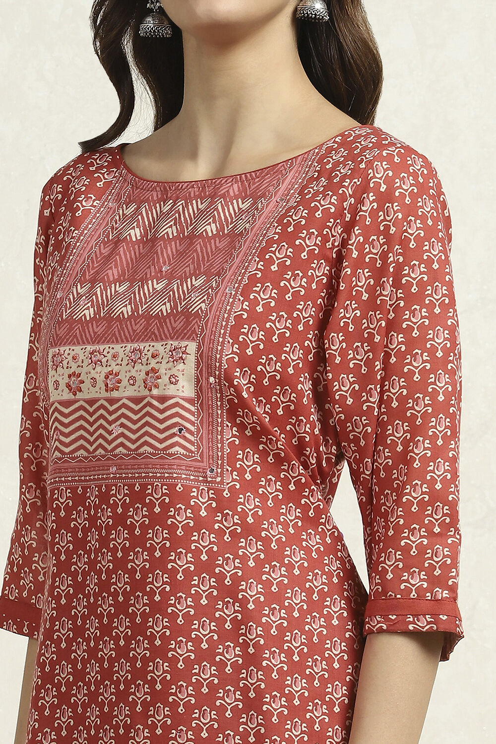 Green Cotton Blend Printed Unstitched Suit Set image number 2