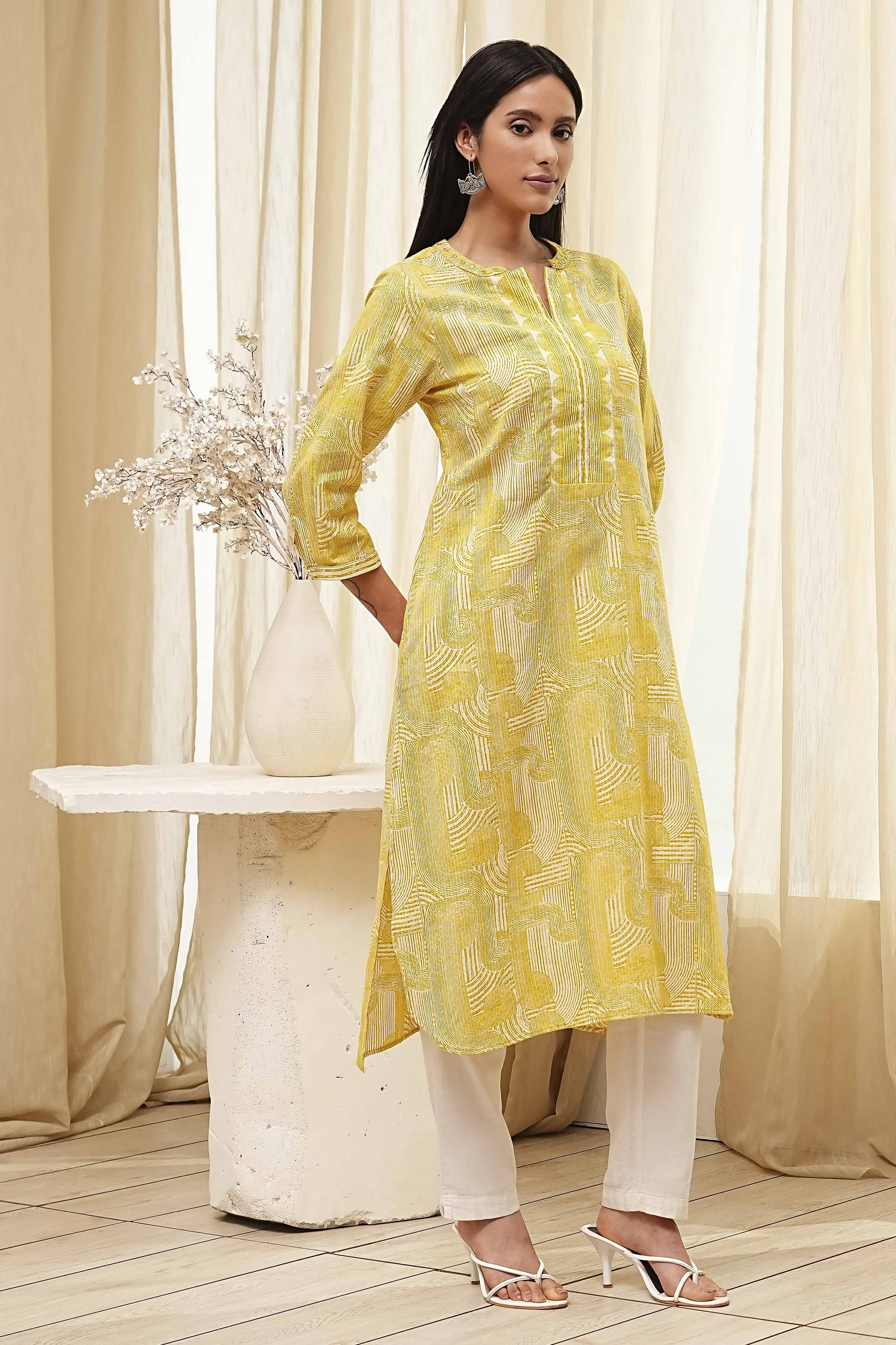 Yellow Cotton Printed Straight Kurta image number 4