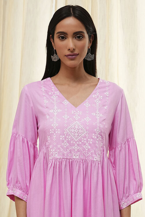 Pink Solid Flared Short Kurta image number 1