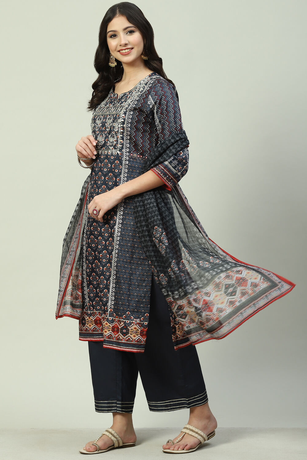 Wine Cotton Straight Kurta Slim Pants Suit Set image number 5