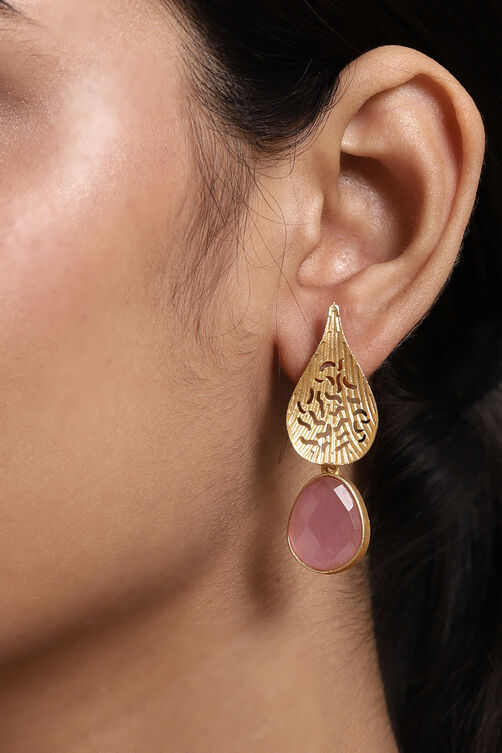 Pink Earrings image number 1