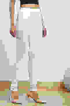 White Cotton Blend Solid Churidar image number 3