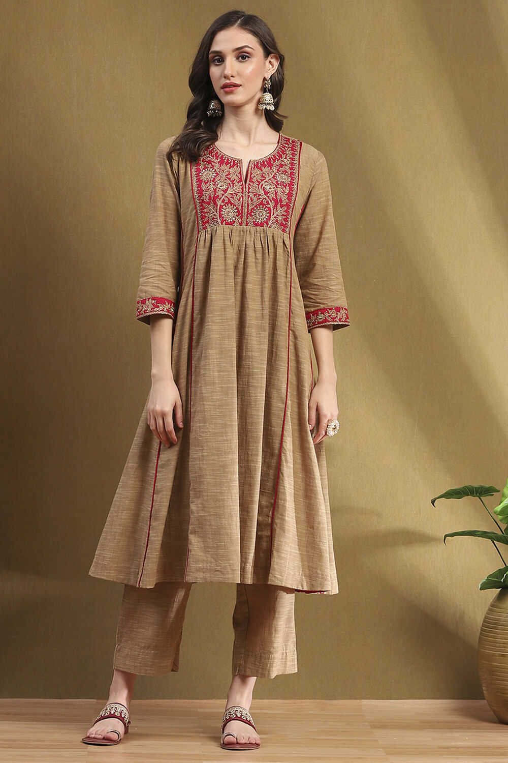 Khaki Cotton Embroidered Gathered Kurta Set image number 6