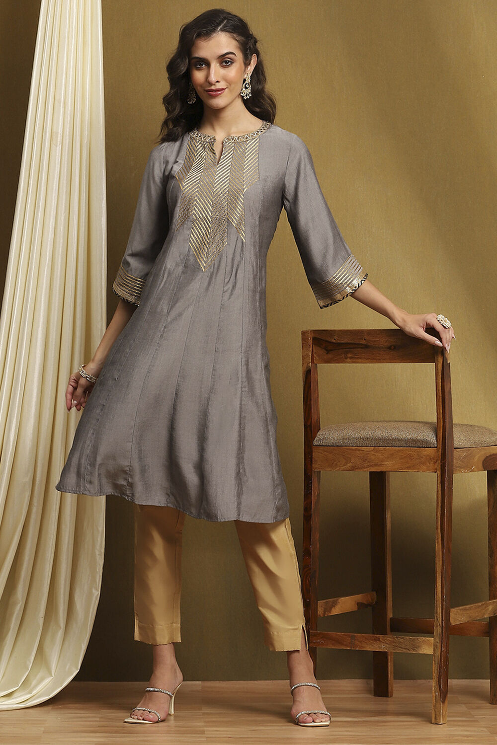 Grey Yarn-Dyed Festive Kalidar Kurta image number 0