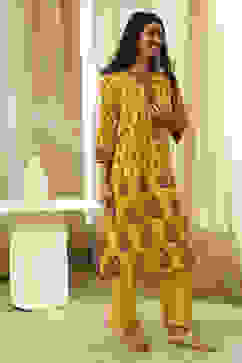 Yellow Pure Cotton Straight Kurta Set image number 5