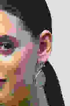 Mint Green Gold-Plated Kundan Tear Drop Danglers image number 3