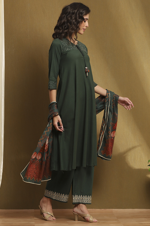 Dark Green Cotton Solid A-Line Suit Set image number 5