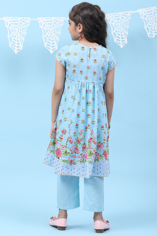 Sky Blue Art Silk Straight Printed Kurta Set image number 4
