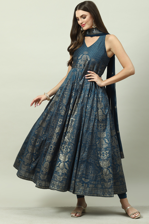 Onion Pink Art Silk Flared Kurta Legging Suit Set image number 5