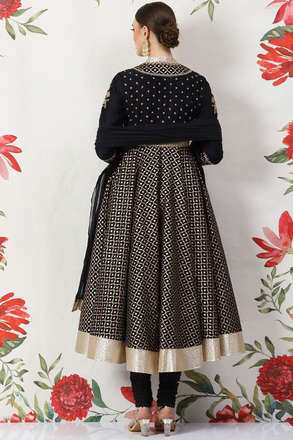 Black Cotton Silk Anarkali Yarndyed Suit Set image number 4