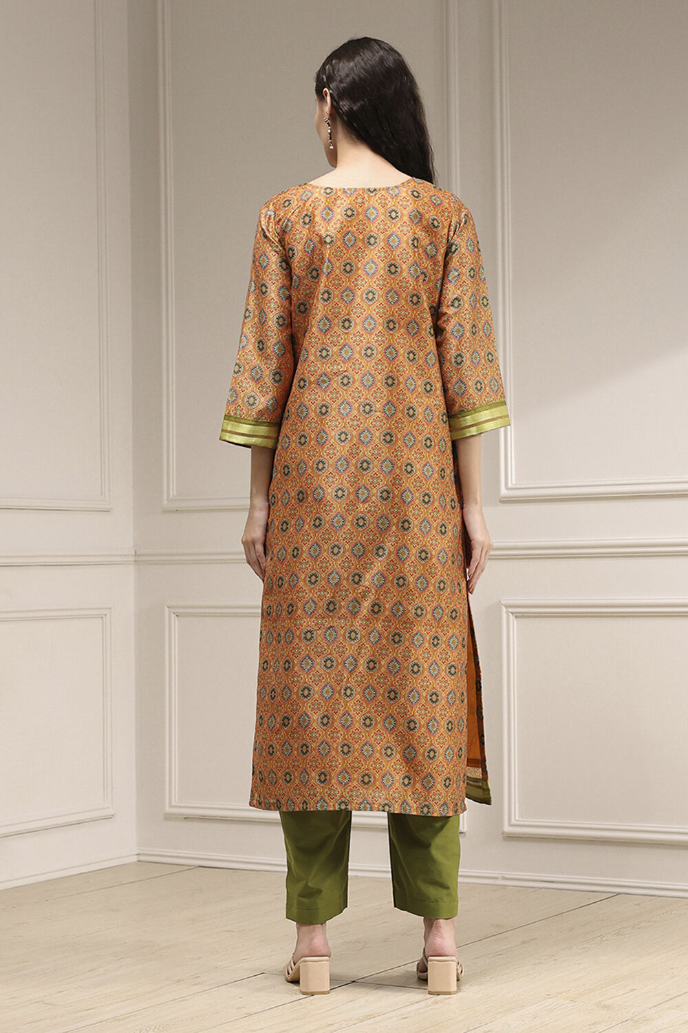 Black Viscose Rayon Digital Print Unstitched Suit Set image number 5