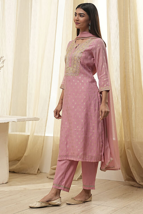 Dull Pink Embroidered Straight Suit Set image number 3