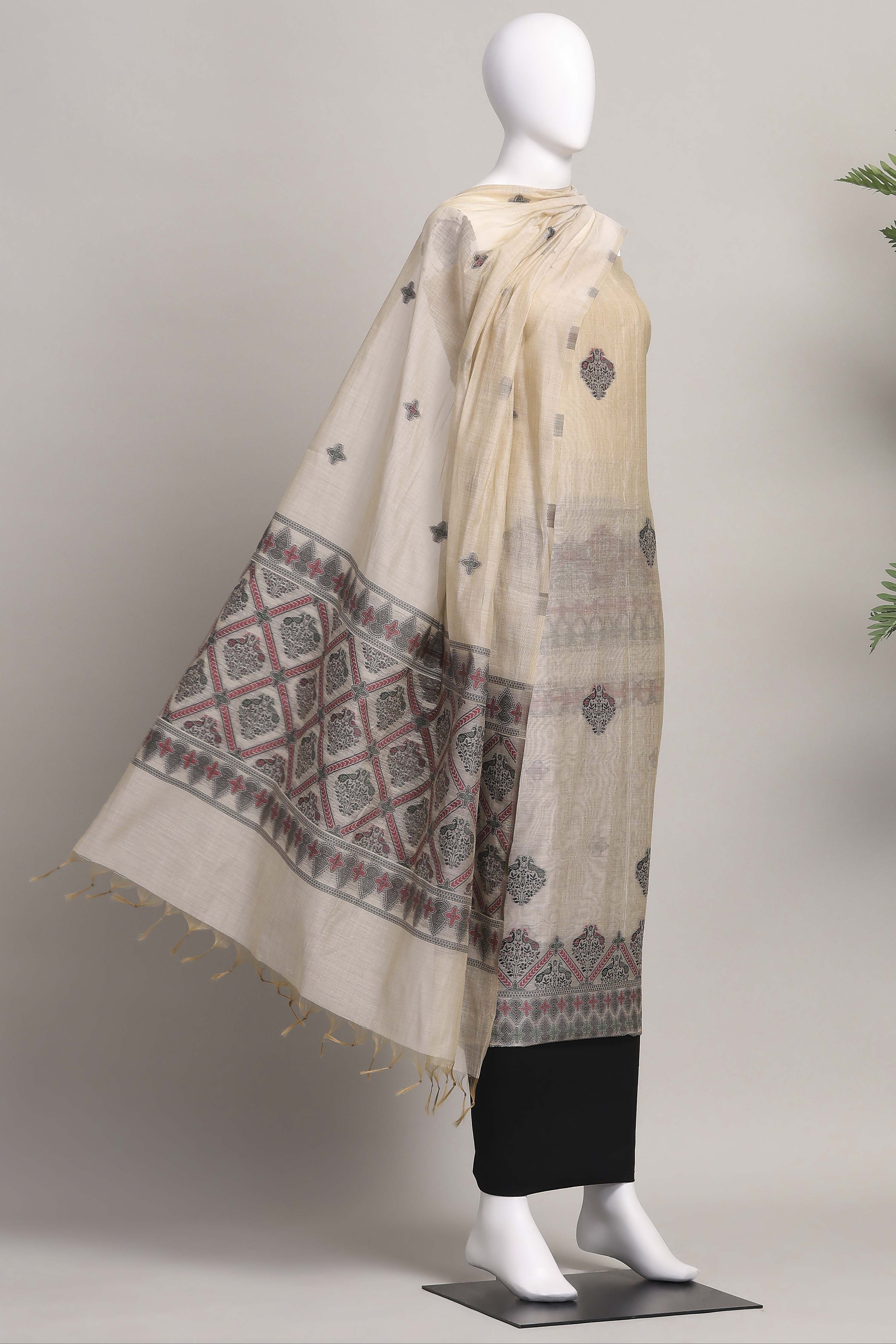 Rani Cotton Jamdani Unstitched Suit Set image number 4