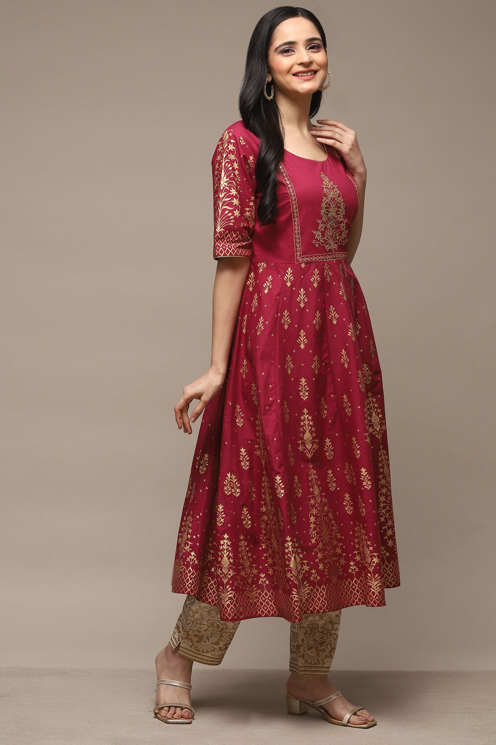 Wine Cotton Flared Printed Kurta image number 3