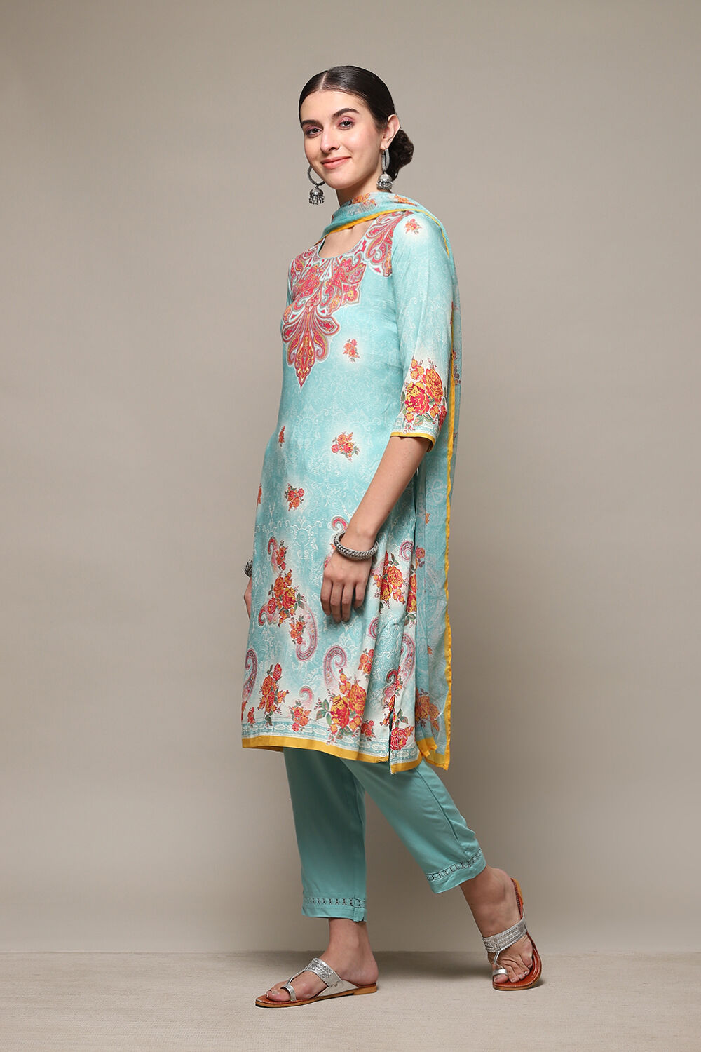 Light Blue Rayon Straight Kurta Regular Pants Suit Set image number 5