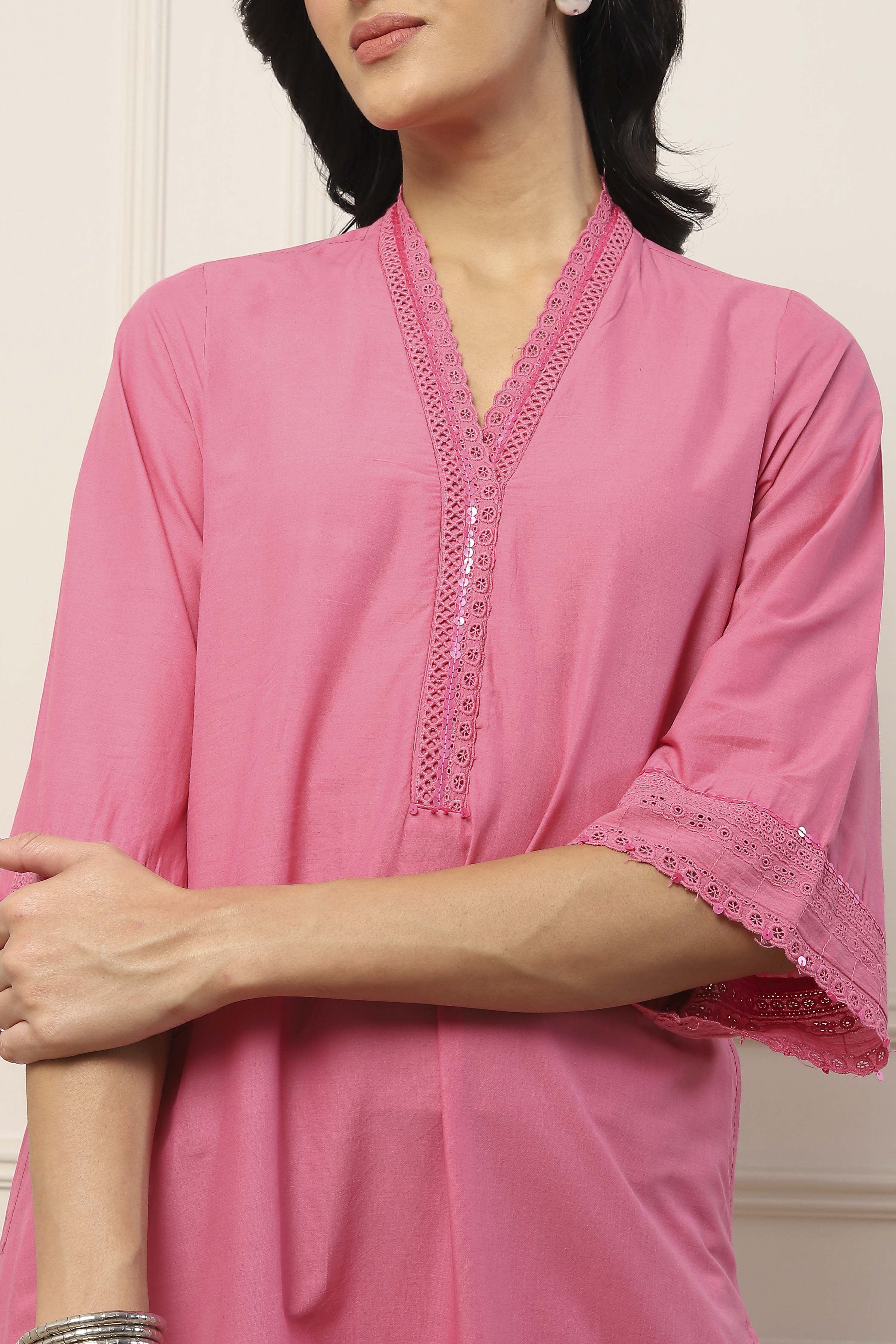 Pink Cotton Solid Floral Cutwork Straight Suit Set image number 1