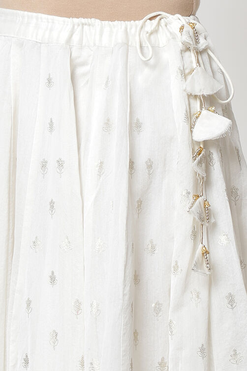 Off White Art Silk Skirt image number 1