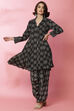 Black And Off White Viscose Printed Short Kurti image number 4