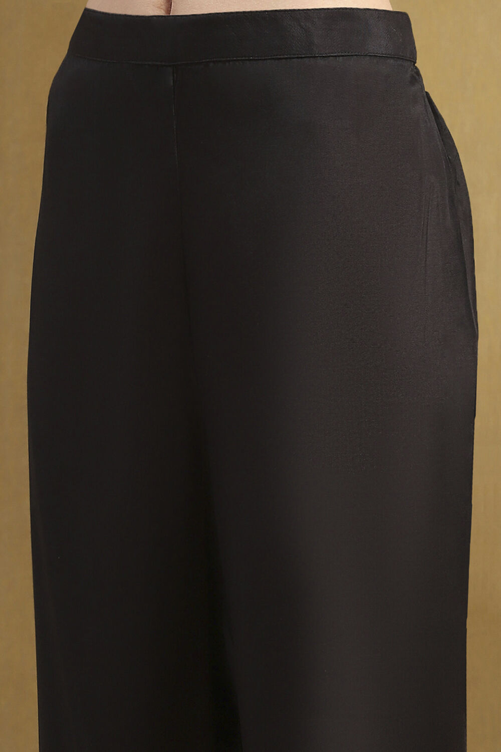 Black Viscose Blend Yarn Dyed Festive Straight Suit Set image number 2