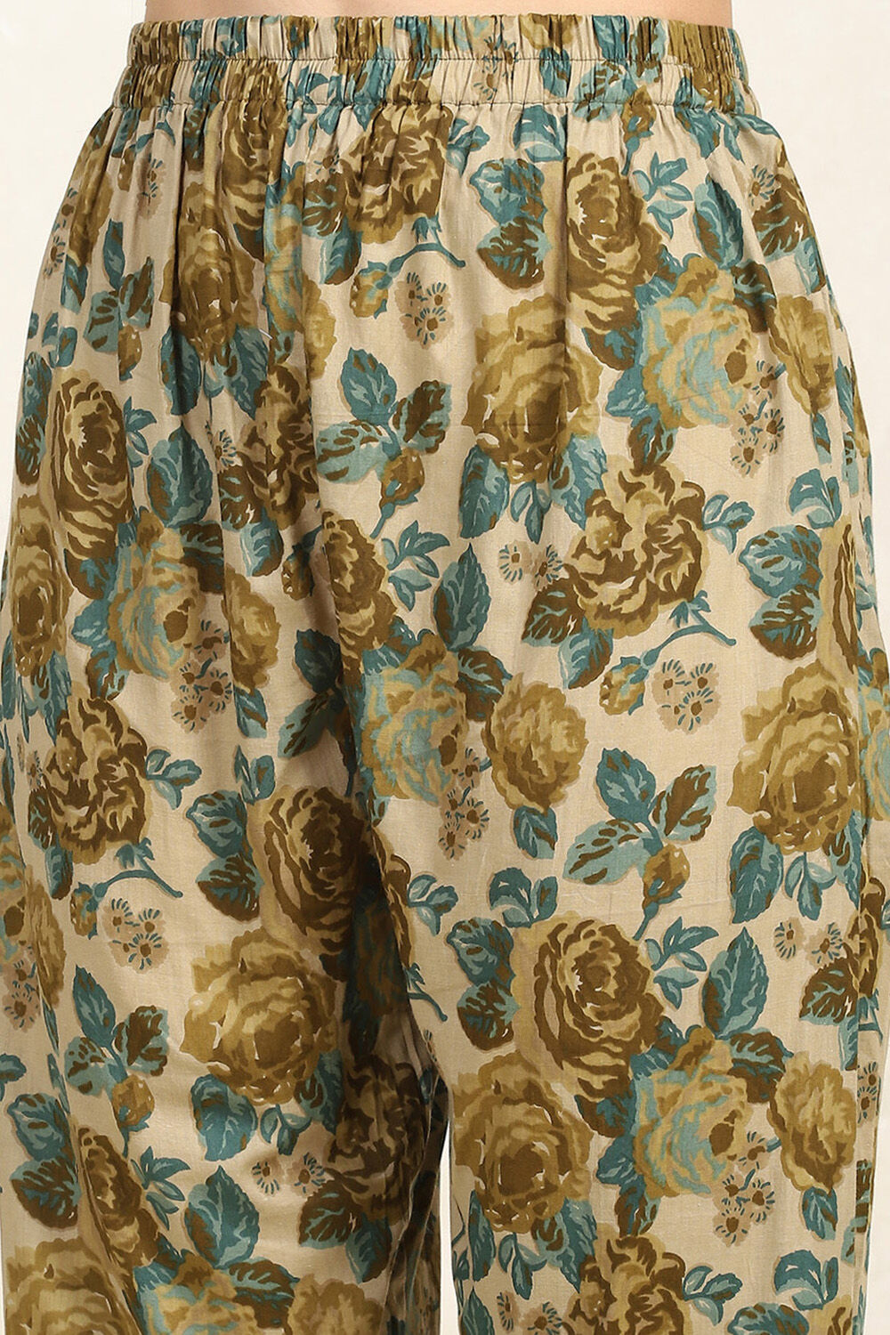 Green Cotton Printed Unstitched Suit Set image number 3