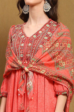 Peach-Toned and Beige Embroidered Peplum Kurta Set image number 8