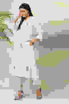 Off White Flared Cotton Kurta image number 3