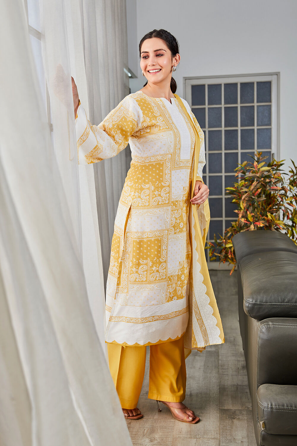 Blue Cotton Blend Digital Print Unstitched Suit Set  image number 5