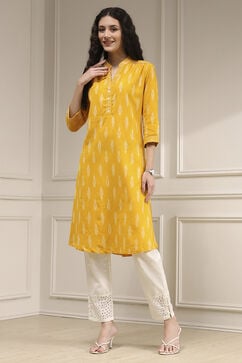 Yellow Cotton Straight Yarndyed Kurta image number 5