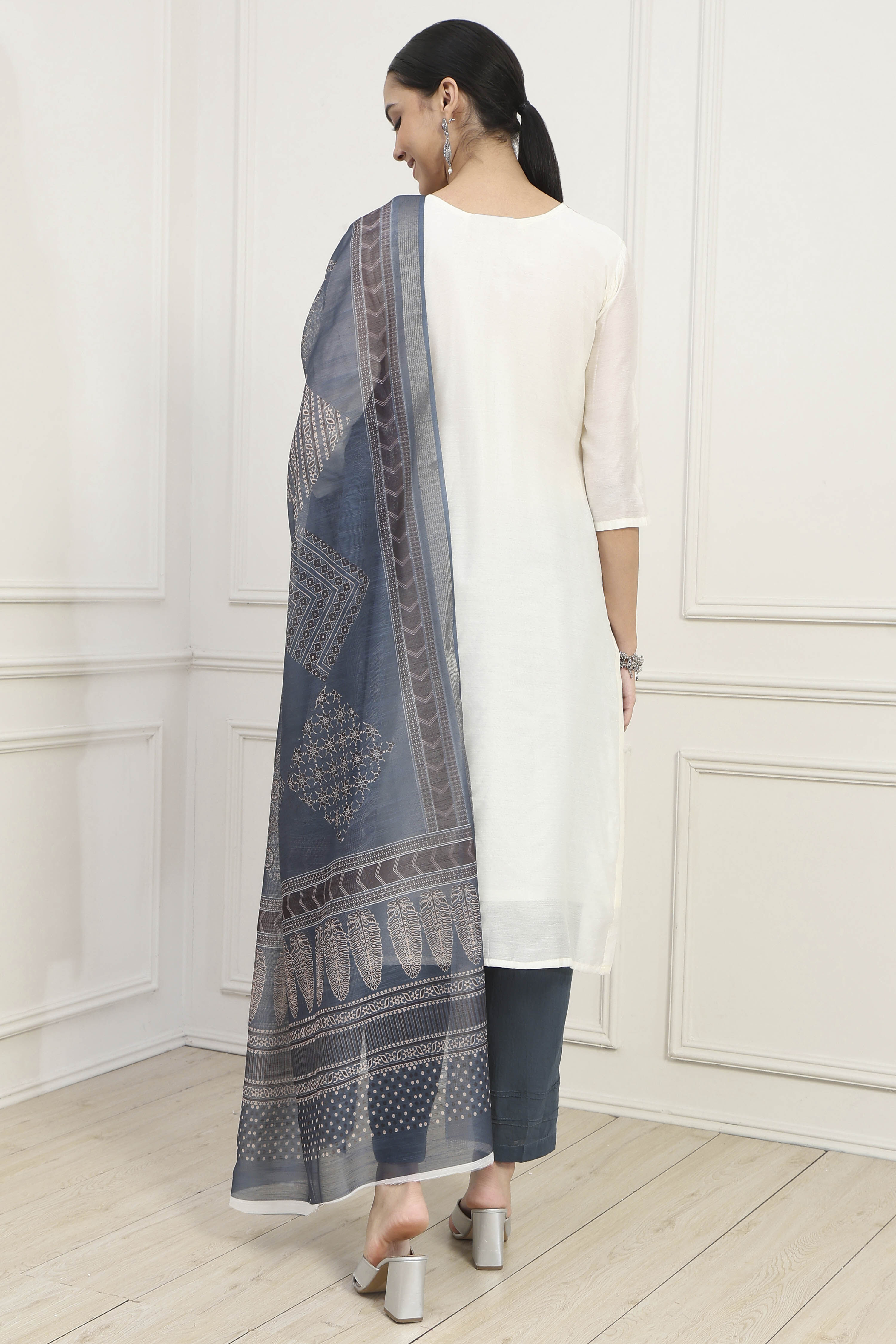 Off White Cotton Blend Schiffli Unstitched Suit Set image number 5