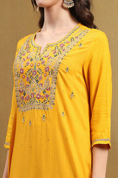 Yellow Printed Festive Straight Suit Set image number 1