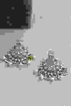 White Alloy Chaandbali image number 0