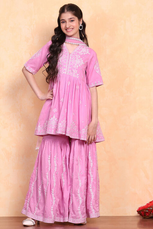 Pink Cotton Peplum Suit Set image number 6