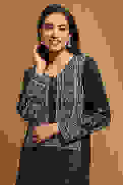 Black Polyester Straight Short Kurti image number 1