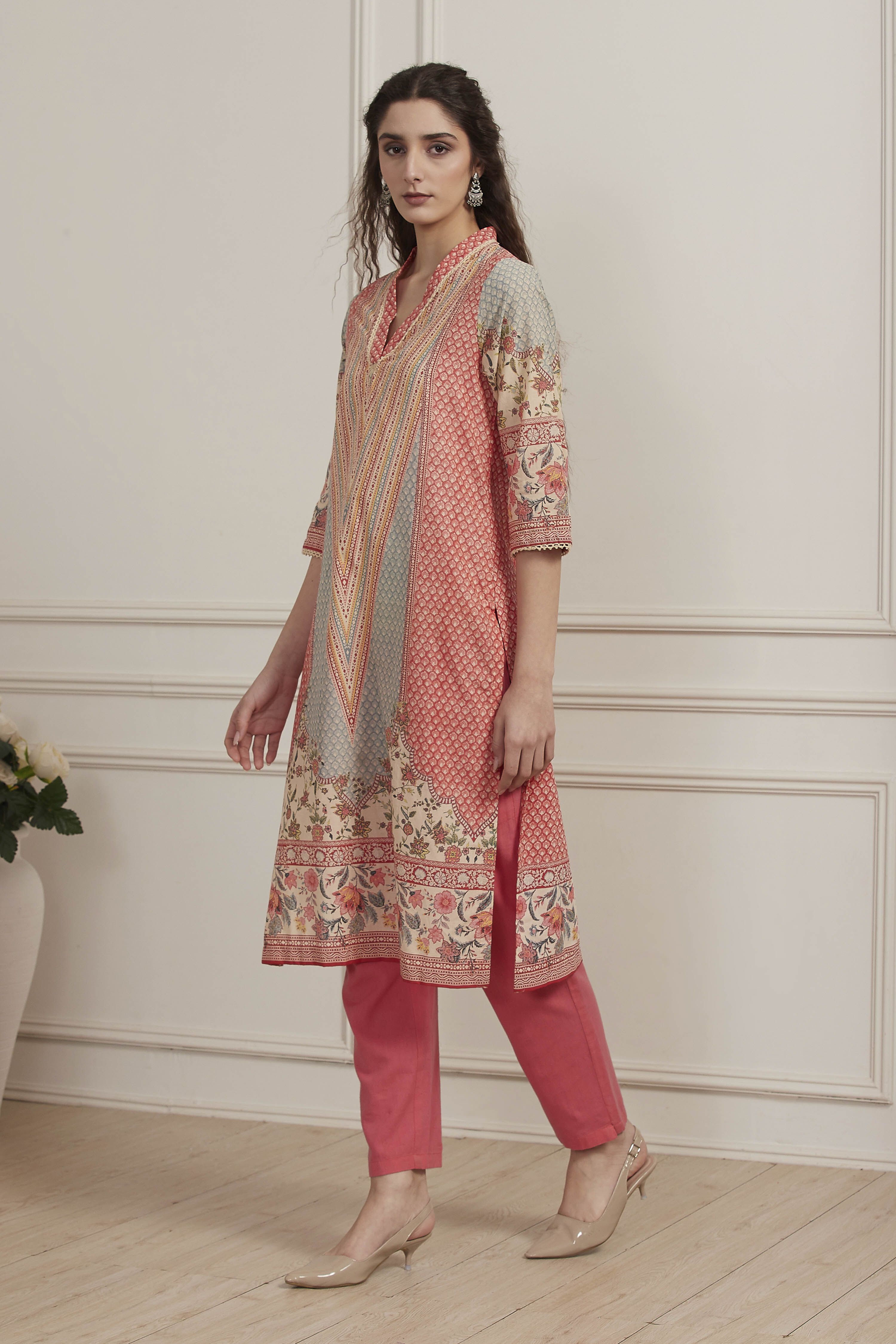 Red Cotton Straight Kurta image number 2