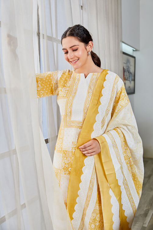 Blue Cotton Blend Digital Print Unstitched Suit Set  image number 8