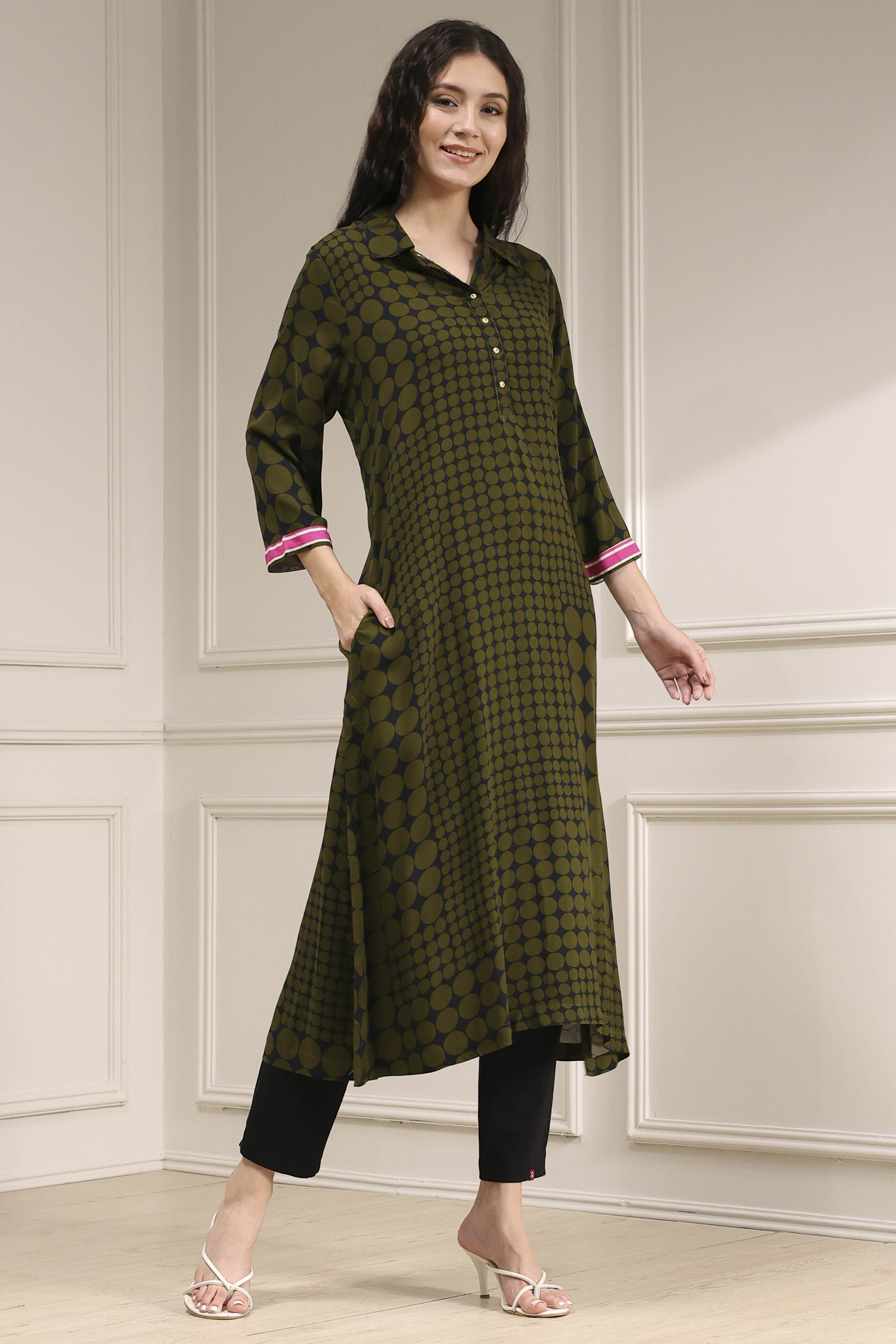 Olive Green Printed Straight Kurta image number 5