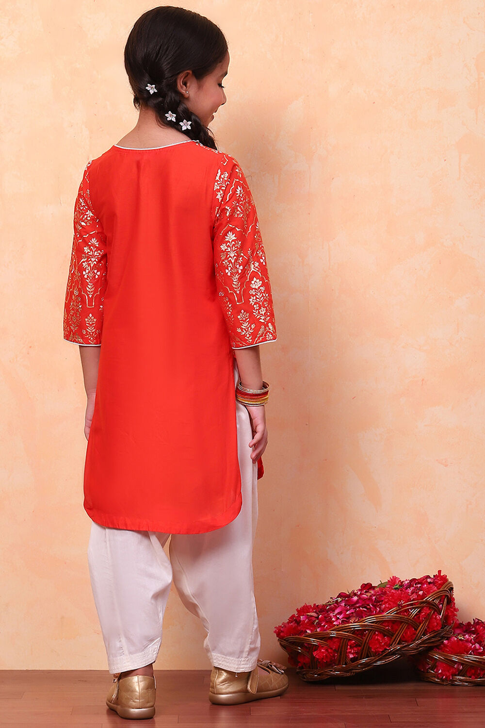 Orange and White Cotton Printed Straight Suit Set image number 4