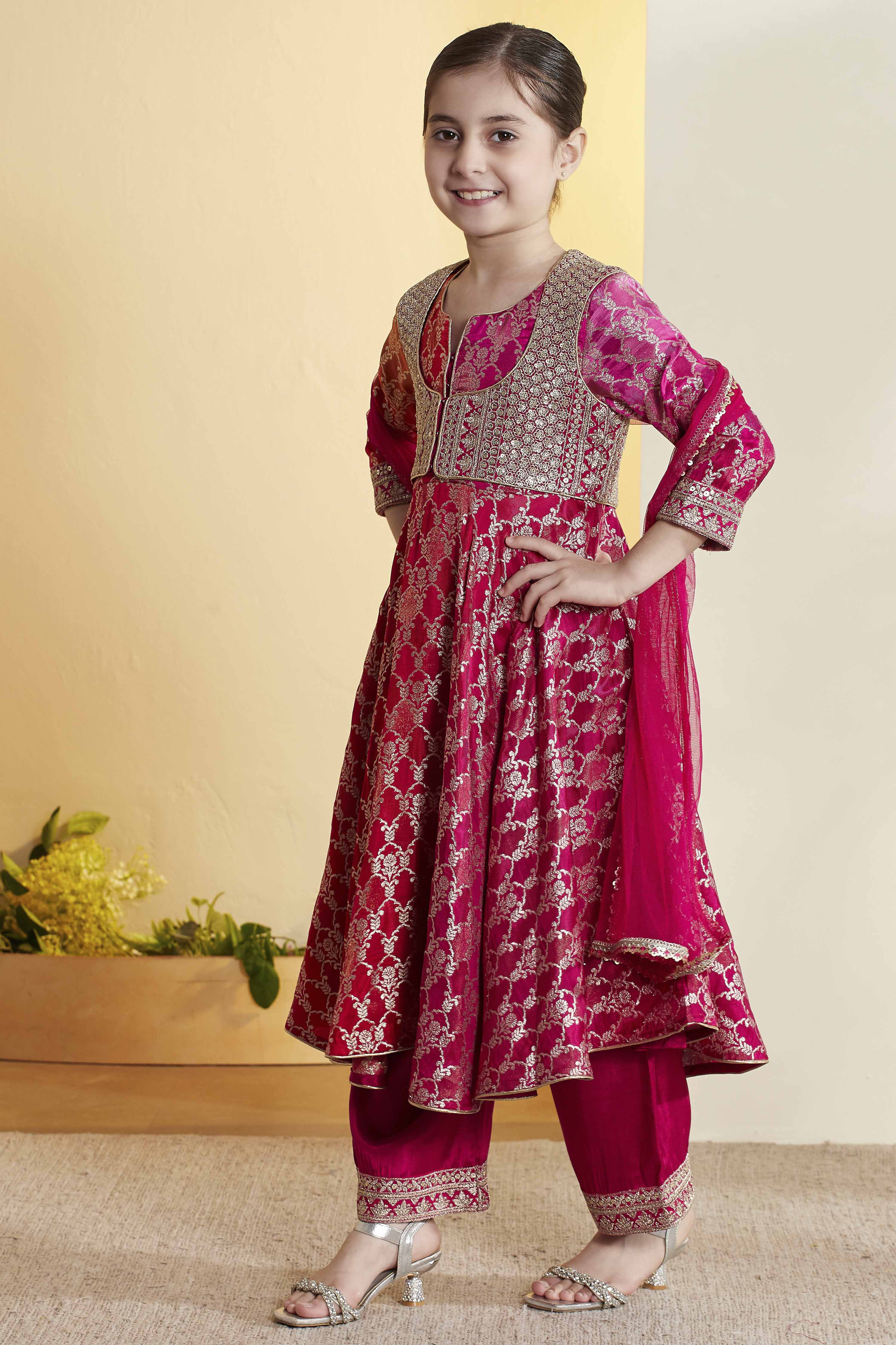 Pink Viscose Rayon Anarkali Suit Set image number 3